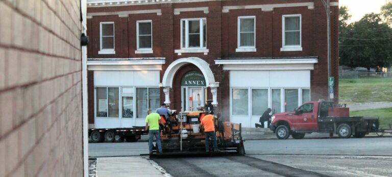 Street Asphalting